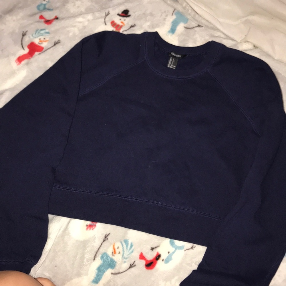 sweatshirt